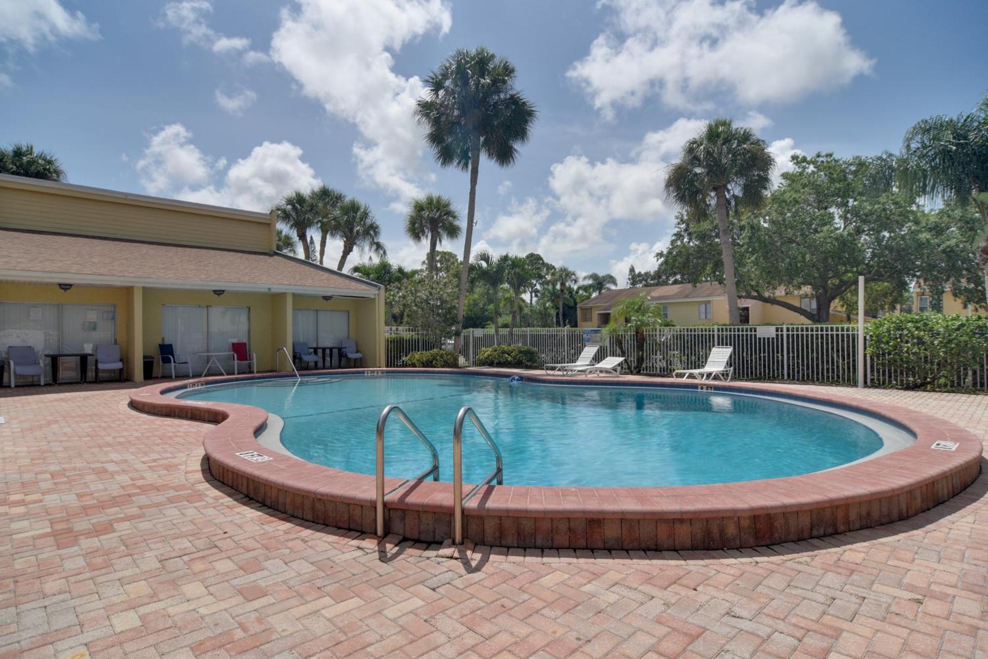 Sarasota Escape About 4 Mi To Siesta Key Beach! ภายนอก รูปภาพ